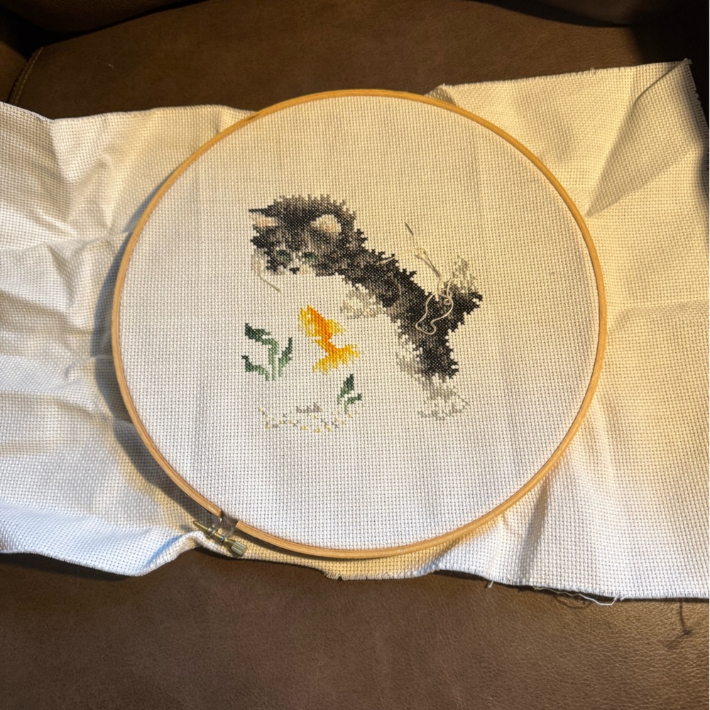 Collection Cat Embroidery Pattern Book - Picture 4 of 16